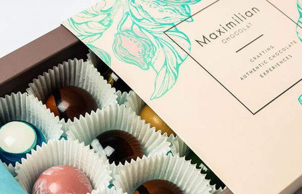 cutie cu praline asortate